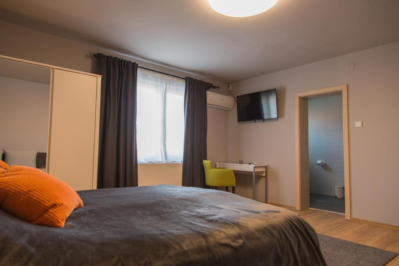 Holiday Home Thesaurum Karanac Extérieur photo